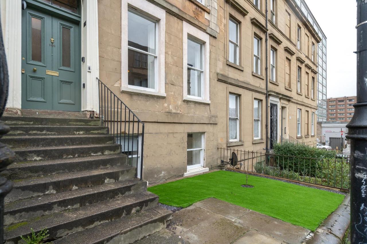 The Renfrew Residence 4-Bedroom, City Centre Glasgow Buitenkant foto